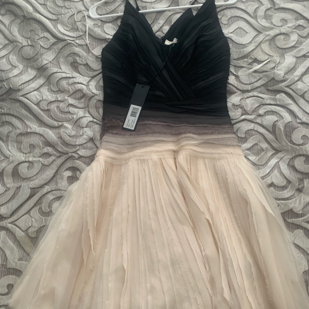 NWT Msrp $695 size 2 Halston Heritage dress